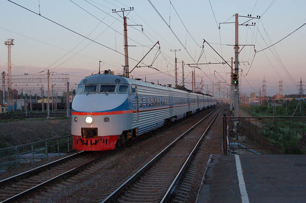 Высокоскоростной электропоезд ЭР-200