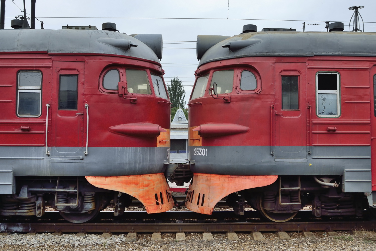 emu-ef-cover-96